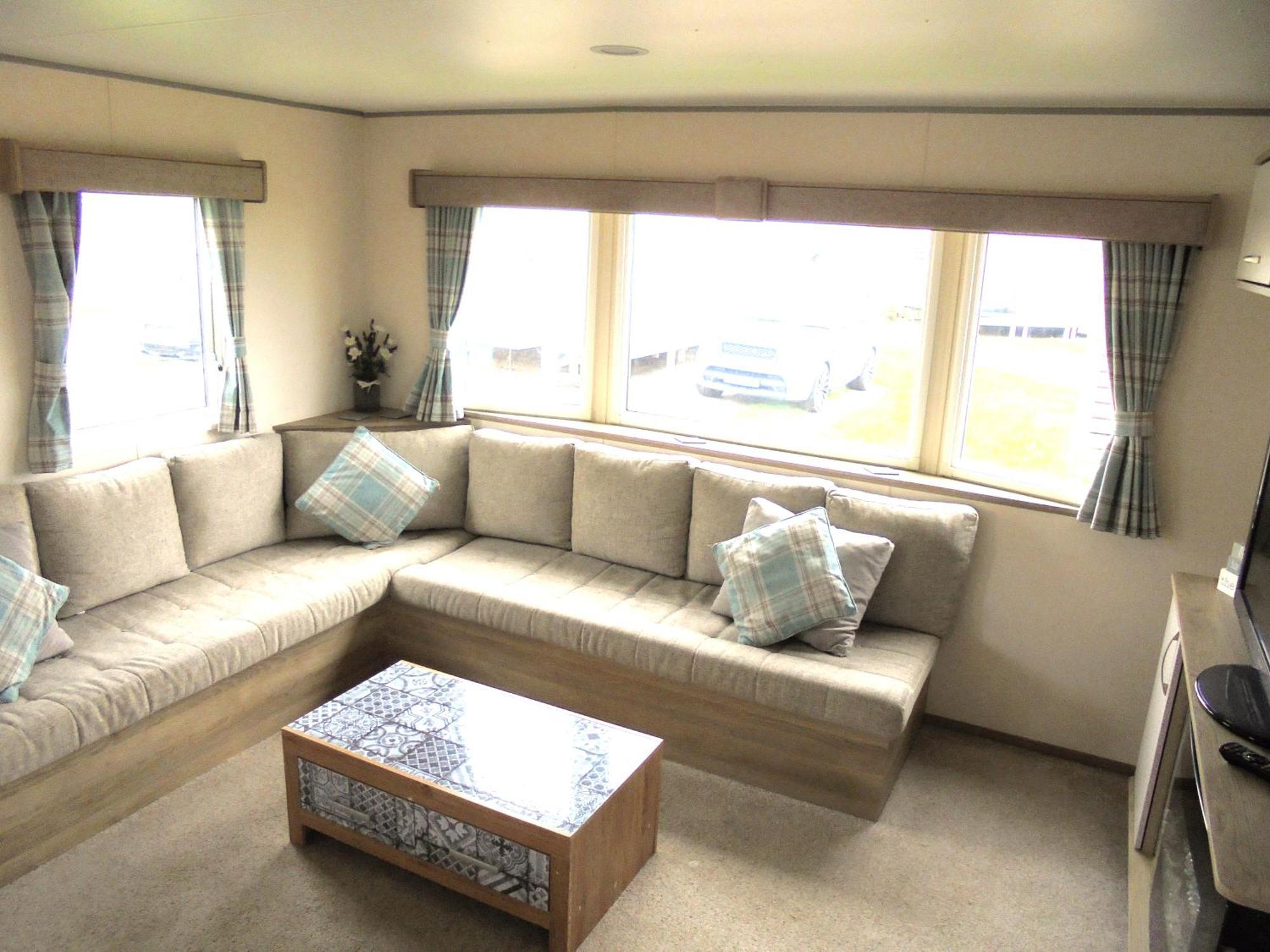 Kingfisher Merlin Ii 8 Berth Heated *