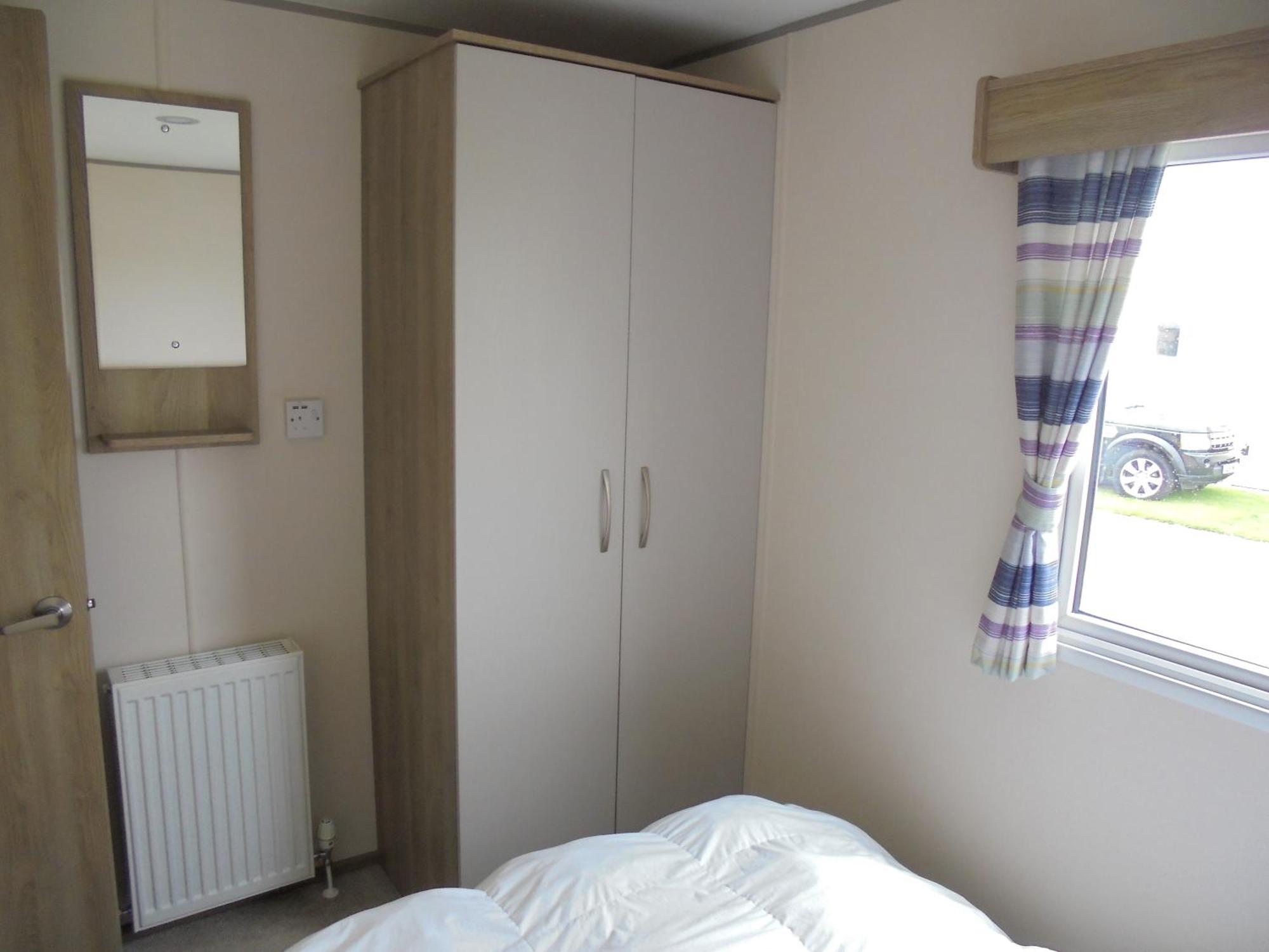 Kingfisher Merlin Ii 8 Berth Heated Holiday home